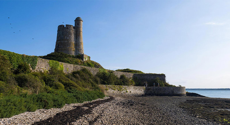 Tour Vauban de Saint-Vaast-la-Hougue